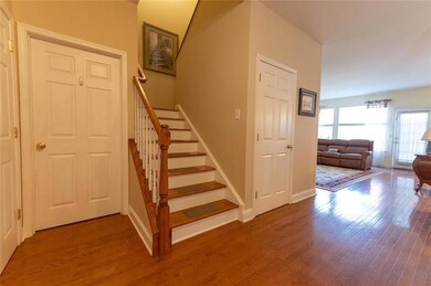 2924 Green Ct, Easton, PA 18040 - photo 3