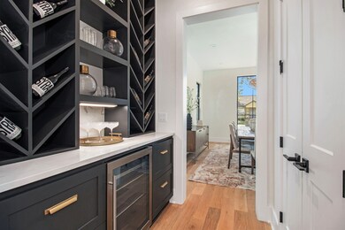 2007 Gardenia Dr, Houston, TX 77018 - photo 6