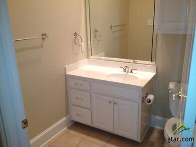 2413 2413 Dietz Ln, Tyler, TX 75703 - photo 5