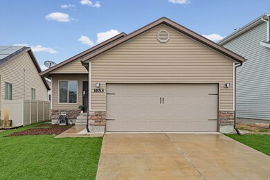 1653 E Downwater St, Eagle Mountain, UT 84005 - photo 3