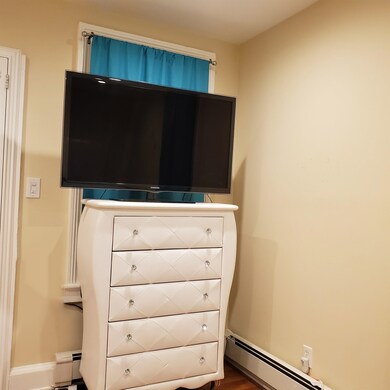 228 Pearsall Ave unit 2FL, Jersey City, NJ 07305 - photo 3