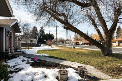 4416 Bristol Ave, Klamath Falls, OR 97603 - photo 6