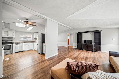 151 Oaktree Ln, Hiram, OH 44234 - photo 6