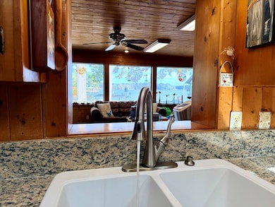 491 Midlake Dr S, Hemphill, TX 75948 - photo 5