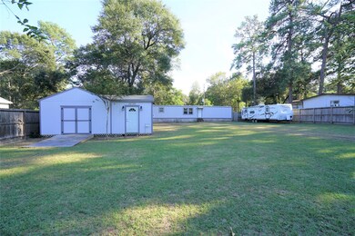 607 Oak Hill Ln, Pinehurst, TX 77362 - photo 5