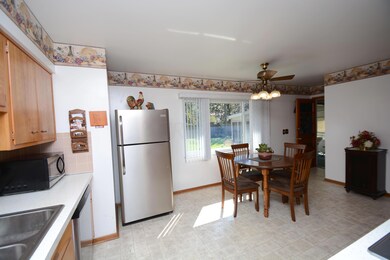 5444 Willowwood Rd, Columbus, OH 43229 - photo 4