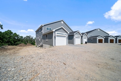 11 Cypress Ln unit 7, Windham, NH 03087 - photo 3