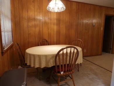 311 Lakeshore Dr, Gaffney, SC 29341 - photo 4