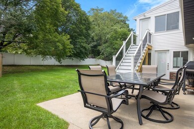 48 Sandra Ln, Weymouth, MA 02188 - photo 3