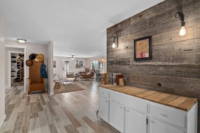 2003 NW Sarum Cir, Grants Pass, OR 97526 - photo 5