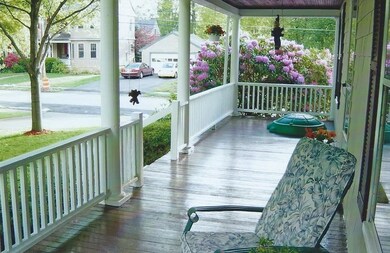 32 Warren St, Needham, MA 02492 - photo 4