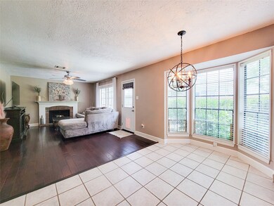 8310 Lime Springs Dr, Houston, TX 77095 - photo 6