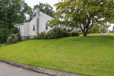 111 Chester St, West Springfield, MA 01089 - photo 3