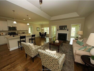 403 Whispering Breeze Ln, Summerville, SC 29486 - photo 3