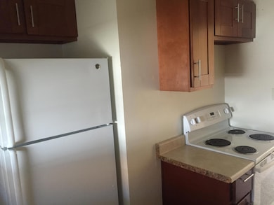 831 West St, Redding, CA 96001 - photo 5