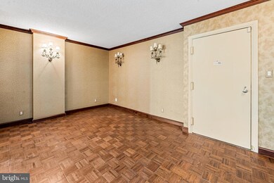 Harper House unit 213, Baltimore, MD 21210 - photo 6