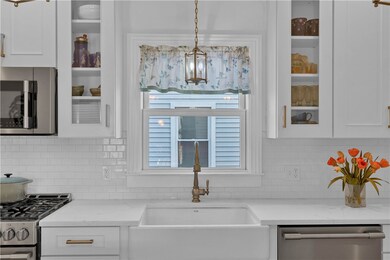 41 Jackson Ave, Riverside, RI 02915 - photo 6