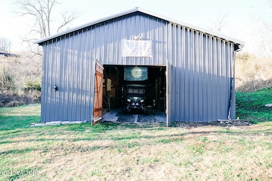 2792 Middle Wallens Creek Rd, Duffield, VA 24244 - photo 2