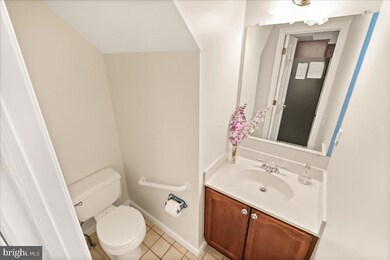 5628 Ashburn Terrace, Frederick, MD 21703 - photo 5