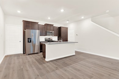 1943 Hellams Ln, Royse City, TX 75189 - photo 2