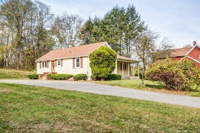 154 Forest Ave, Hudson, MA 01749 - photo 3