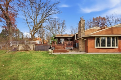 2455 Taylor Ave, Saint Paul, MN 55110 - photo 2