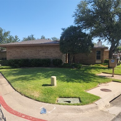 83 Morrow Dr, Bedford, TX 76021 - photo 2
