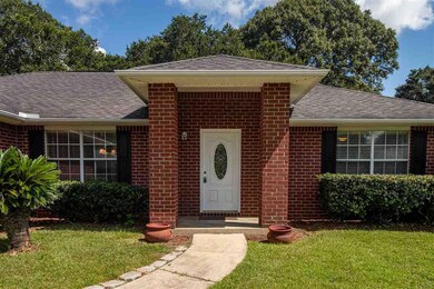 3413 Holt Cir, Pensacola, FL 32526 - photo 4