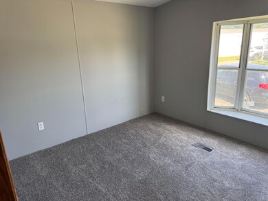 217 Raspberry Cir W, Hebron, OH 43025 - photo 6