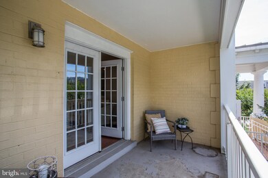 4127 S Four Mile Run Dr unit 301, Arlington, VA 22204 - photo 7