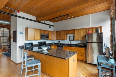 407 Pine St unit 204, Providence, RI 02903 - photo 5