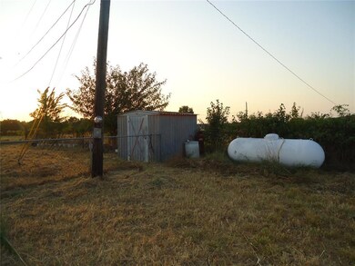 42608 Bob Crouch Rd, Tecumseh, OK 74873 - photo 5