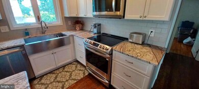 224 Maple Ave, Westville, NJ 08093 - photo 4