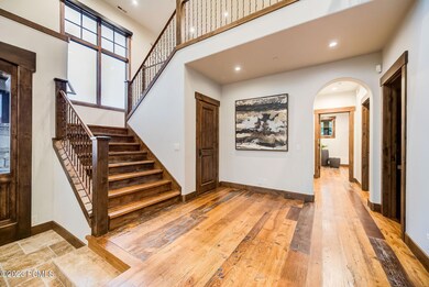 8-web-or-mls-Signal Hill Ct-008