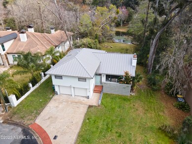 Welcome to creekside Shirl Lane!