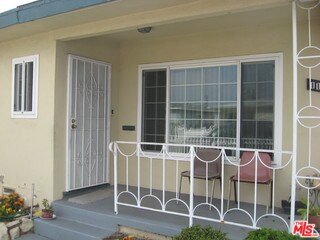 11000 Mansel Ave, Inglewood, CA 90304 - photo 2