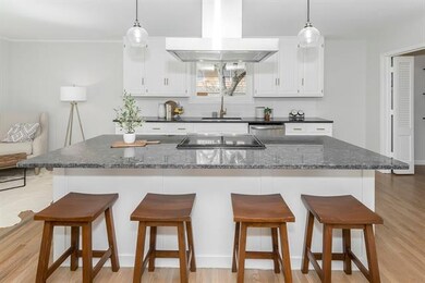 Beautiful kitchen with quartz counters, all new ap