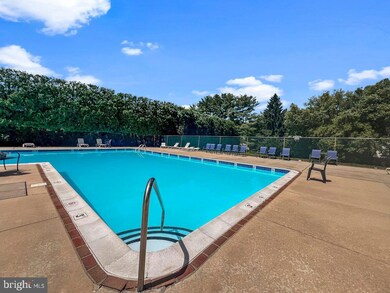 324 Saybrook Ln unit 13A, Wallingford, PA 19086 - photo 3