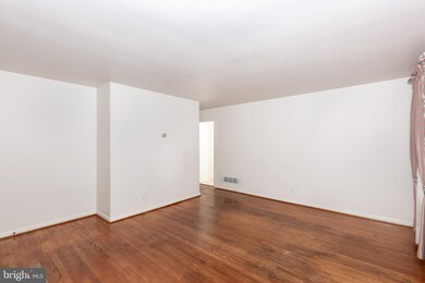 307 Kendigs Mill Rd, Owings Mills, MD 21117 - photo 6