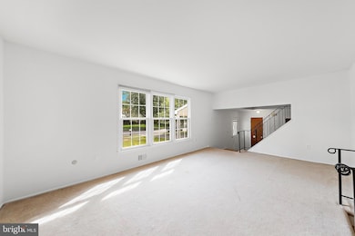 52 Colleen Cir, Ewing, NJ 08638 - photo 4