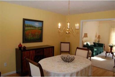 9 Mountain Ash Ln, Franklin, MA 02038 - photo 5