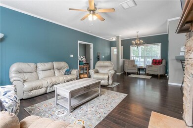 2527 Foxfire Ln, Burlington, NC 27217 - photo 4