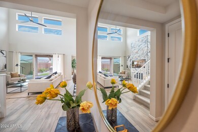2 Foyer view to fGreat Room
