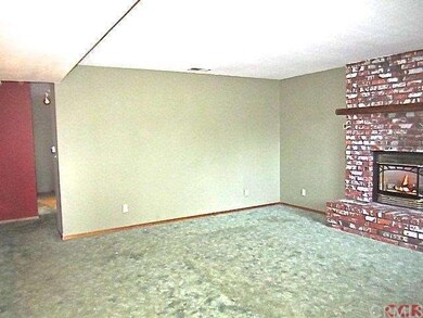 Lots of options for furniture placement