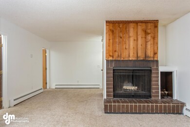 Living Room 4909-FULL