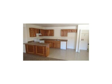 2413 Tremont Ave unit C, El Paso, TX 79930 - photo 7