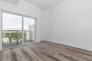 39 NW 7th Ave unit 401, Miami, FL 33128 - photo 7