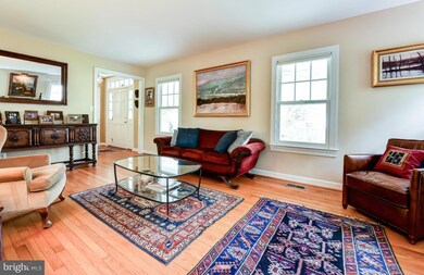216 W Jefferson St, Falls Church, VA 22046 - photo 3