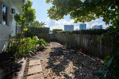 2180 Bay Dr unit 9B, Miami Beach, FL 33141 - photo 6