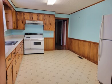 105 Charlotte Dr, Shelbyville, TN 37160 - photo 4